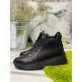 Женские черные кроссовки из натуральной кожи Арт. 2345-01